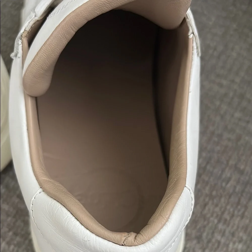 Chloe Scalloped Leather White Sneakers with Textured Upper and Thick Sole - Picture 5 of 16